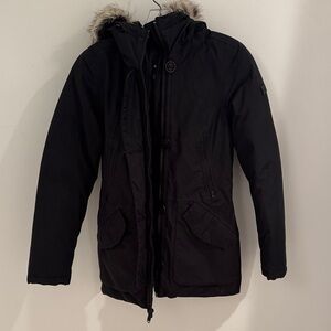 Women’s North Face Black Hooded Parka